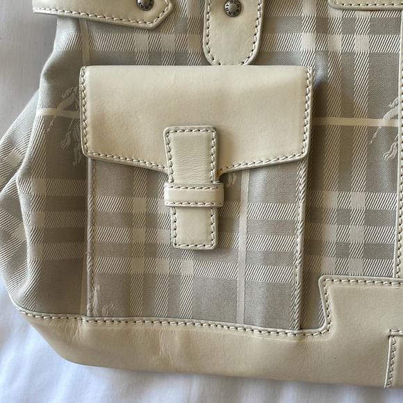 BURBERRY Vintage White Haymarket Check Tote Bag - Picture 11 of 16